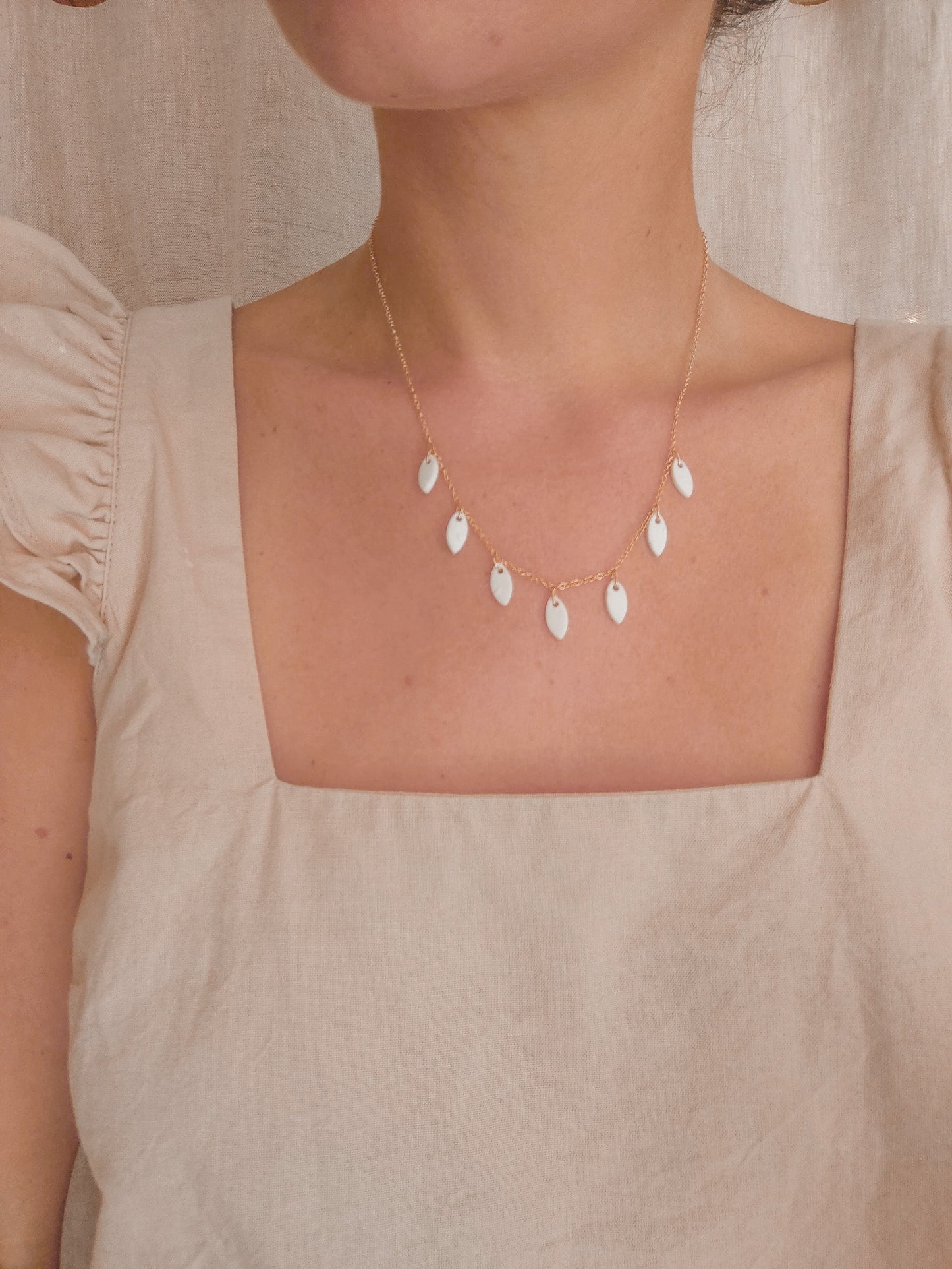 Collier Paros