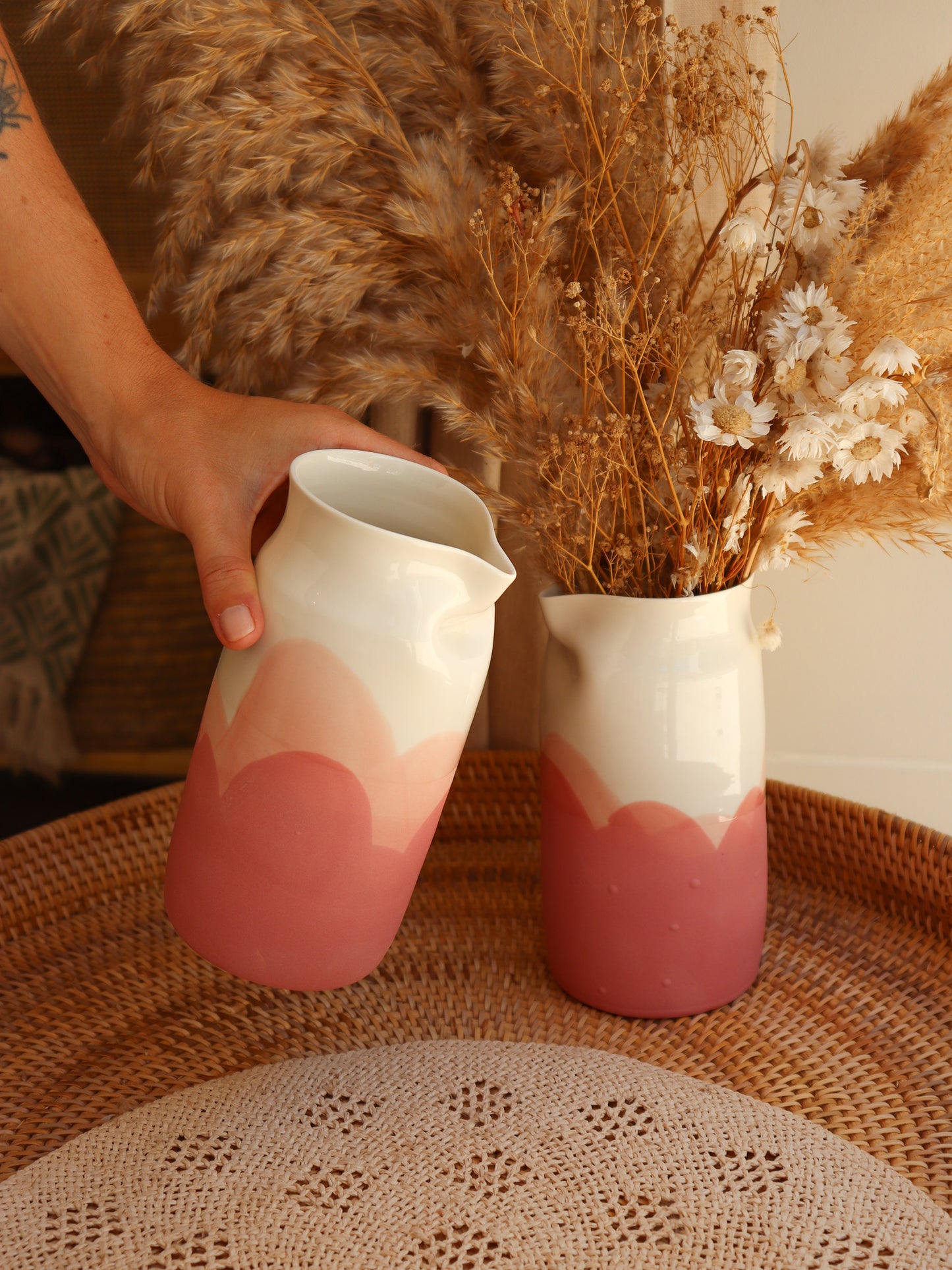 Carafe en porcelaine artisanale – CORAIL ROSE