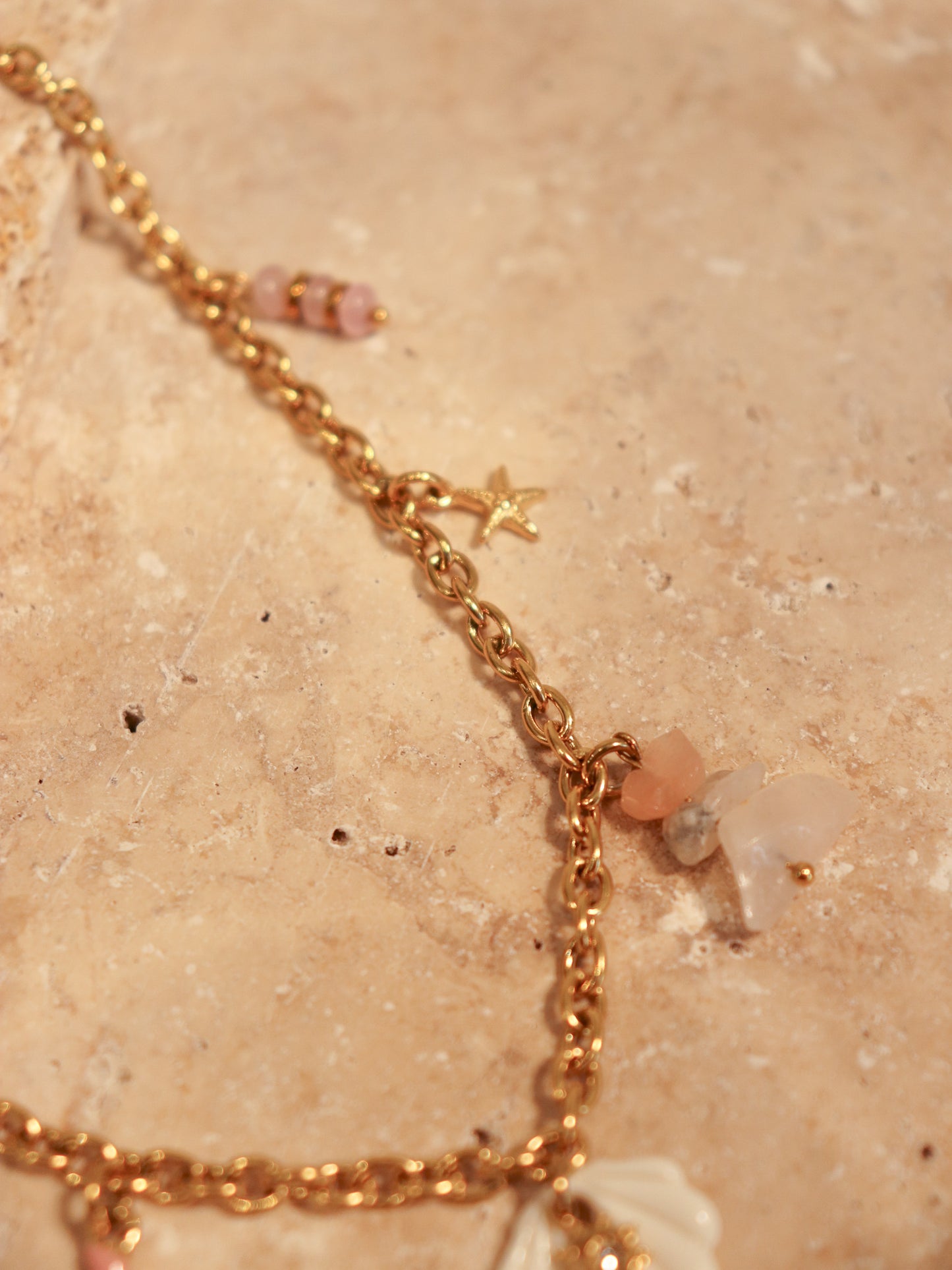 Collier Vénus coquillage en porcelaine artisanale