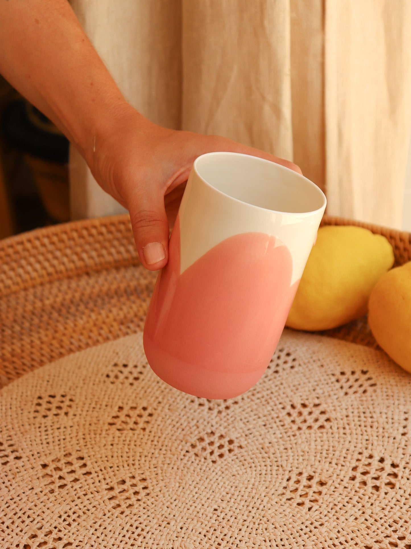 Mug en porcelaine artisanale – CORAIL ROSE
